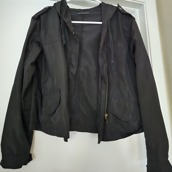 Brandy Melville Other - 🌷 Brandy Melville RARE Eddie Jacket Windbreaker